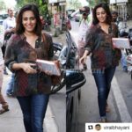 Swara Bhaskar Instagram – In @redempress.label shirt with @levis @levis_in ‘revel shaping skinny’ jeans and @aprajitatoorofficial shoes.. Thanking my lucky stars i got papp’d ‘after’ exiting salon and not ‘before’ entering it!! 🤣🤣🤣🤣 Phew! #narrowescape I’m terrified of u guys #PaparazziTerror 🤣🤣😊😊🙈🙈