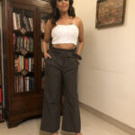 Swara Bhaskar Instagram – Heading to celebrate the birthday of my favourite director #AanandLRai in Top by @masalachaidubai and 
Trousers by @herabyaj .. Styled by the wonderful @rupacj Make up: @bhaskar.chaurasia Hair: @rupali.dhumal #KickassTeam 🙌🏾🙌🏾🙌🏾❤️❤️❤️❤️