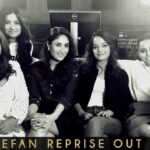 Swara Bhaskar Instagram - You've been jamming hard to #Tareefan, now it's time to sing along to its melody. #TareefanReprise out now: (link in bio) #3DaysToVDW #KareenaKapoorKhan @sonamkapoor @shikhatalsania @lisamishramusic @qaranx @badboyshah @zeemusiccompany @rheakapoor @ektaravikapoor @nikhildwivedi25 @balajimotionpictures @saffron_bm @vdwthefilm