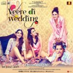 Swara Bhaskar Instagram - Real Veeres fix each other's crowns... & mascara! Veere Di Wedding trailer out on 25th April #ImNotAChickFlick @sonamkapoor #KareenaKapoorKhan @shikhatalsania @sumeetvyas @rheakapoor @ektaravikapoor @balajimotionpictures @anilkapoorfilmcompany @vdwthefilm