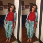 Swara Bhaskar Instagram – In @ka_sha_india for #dhasalliteraturefestival #DhasalLiteratureFestival2018 Styled by @dibzoo Make up: @bhaskar.chaurasia Hair: @suni444d ❤️❤️❤️❤️