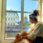 Taapsee Pannu Instagram - Time to pack bags and come back. With this photographic view engraved in mind. #SaintPetersburg #Russia #TapcTravels