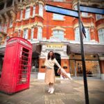 Taapsee Pannu Instagram - The UK Smile that is ! 😁 #LondonLife #TapcTravels