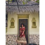 Taapsee Pannu Instagram – One for such beautiful corners ❤️
#Maldives #Holiday #TajExotica #TapcTravels Taj Exotica Resort & Spa Maldives