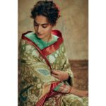 Taapsee Pannu Instagram – Nothing makes me feel more beautiful than to be in a saree. 
#Favourite #NationalHandloomDay