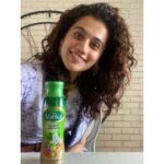 Taapsee Pannu Instagram – When this lockdown makes you take care of yourself a little more you realise “Healthy hair = Happy hair”  @daburvatikahairoil 
#Vatikagirl