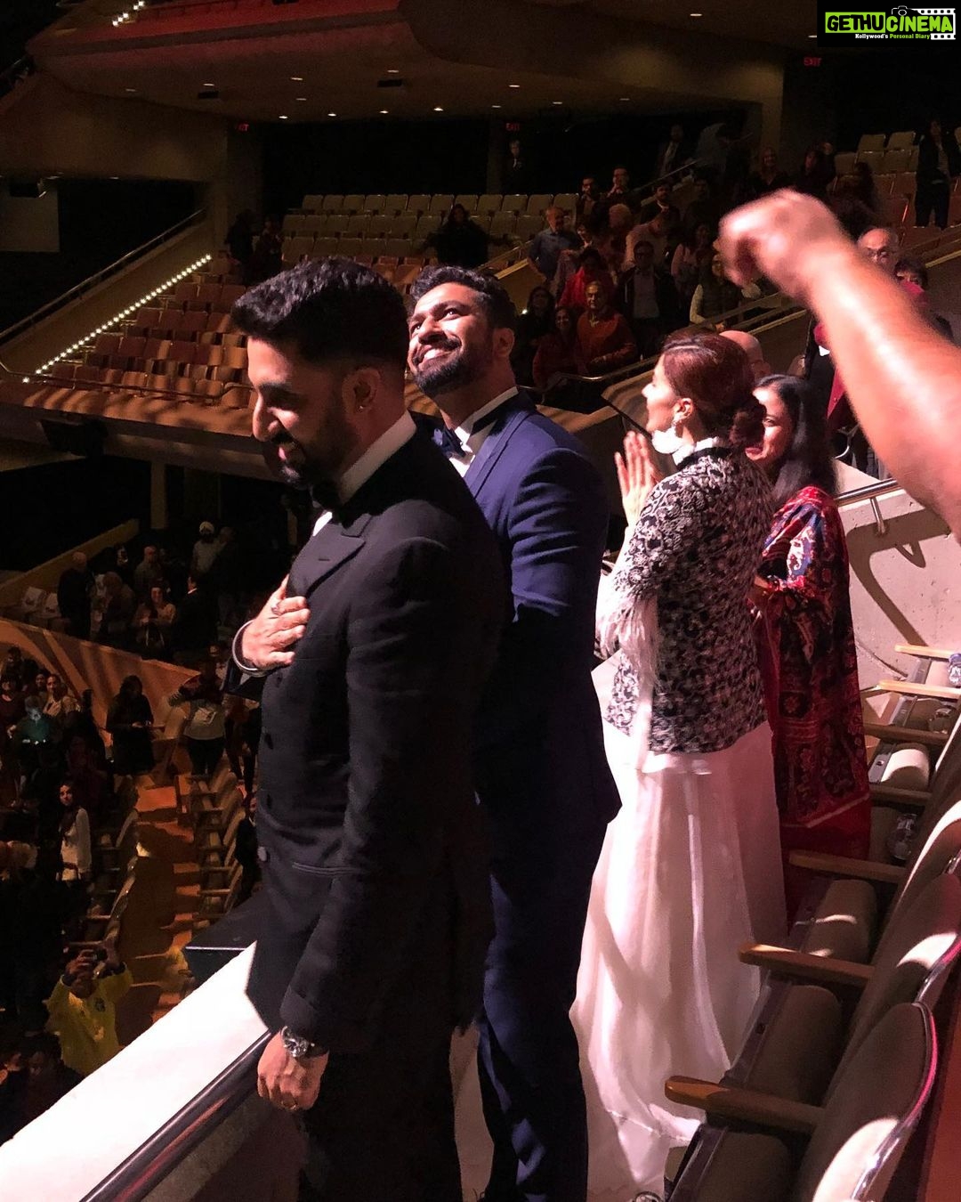 Taapsee Pannu Instagram - This one is right after the screening of #Manmarziyaan in #TIFF What an experience , what a response. My first ever love story gave me so much love ‘live’ to remember n enjoy. Also this was possible to quickest cross continent back n forth I did. We were in Canada for exactly 40 hours! #Throwback #Archive #QuarantinePost