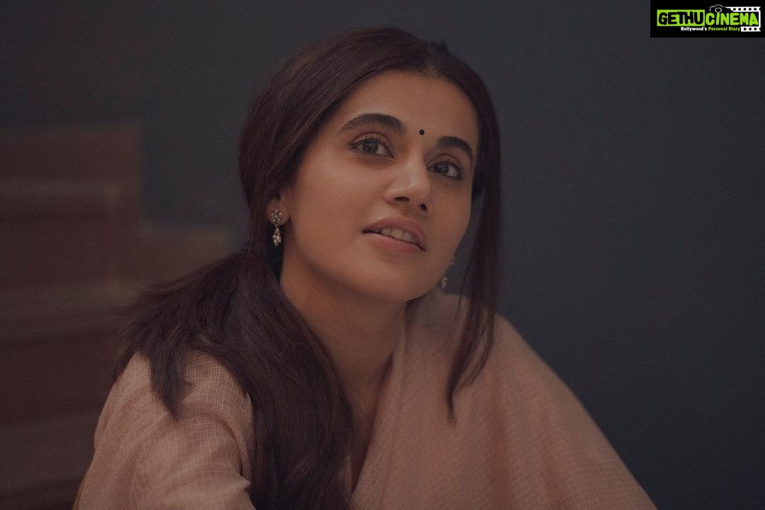 Taapsee Pannu Instagram - Make sure when she looks at you she never wants to turn back. #BTS #Amrita