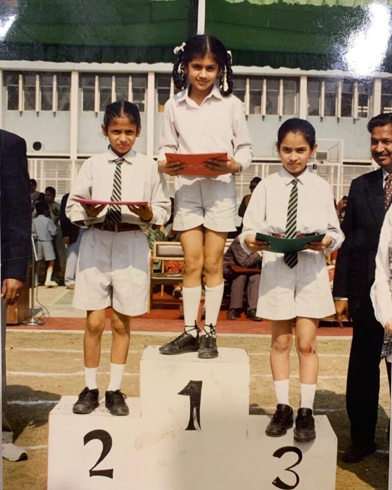 Taapsee Pannu Instagram - Sports have been an integral part of my life. School race tracks became my war zone every year and thanks to a supportive family and encouraging school teachers I could have my moment of glory. Unfortunately many kids don’t have that support system #WhyTheGap @stc_india