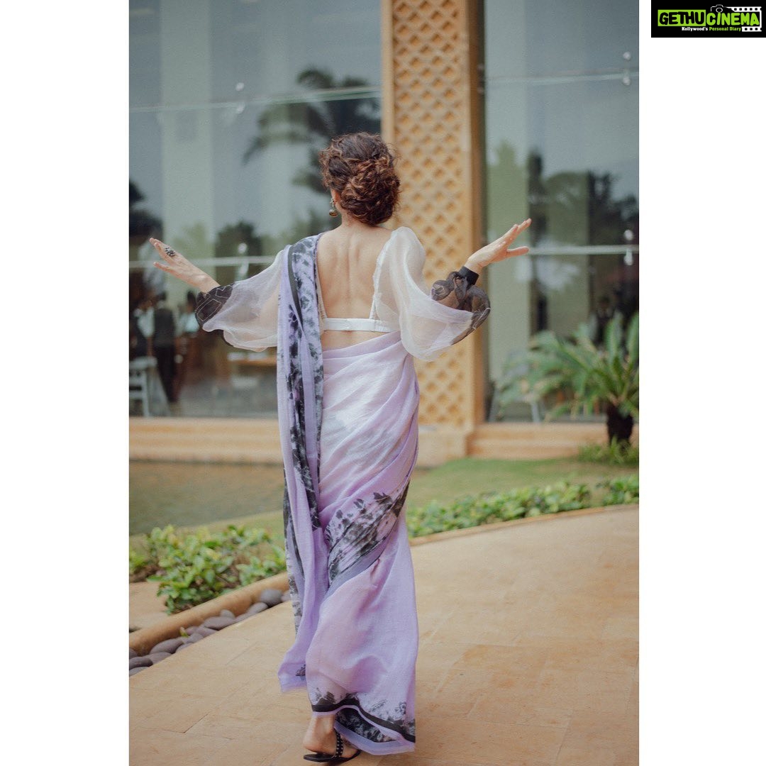 Taapsee Pannu Instagram - Titli Bani... bann ke udi.... 🦋