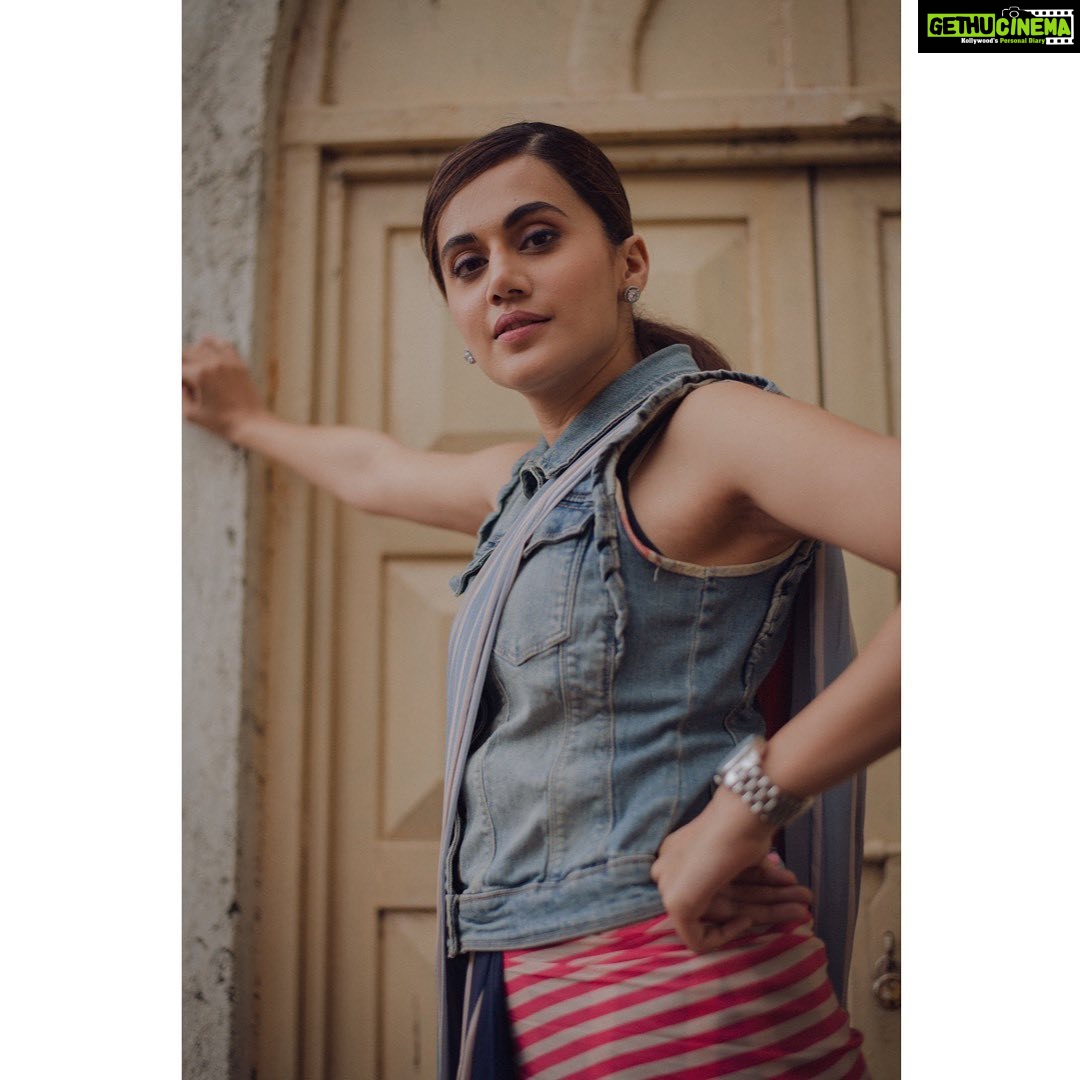 Taapsee Pannu Instagram - Yes u got my attention
