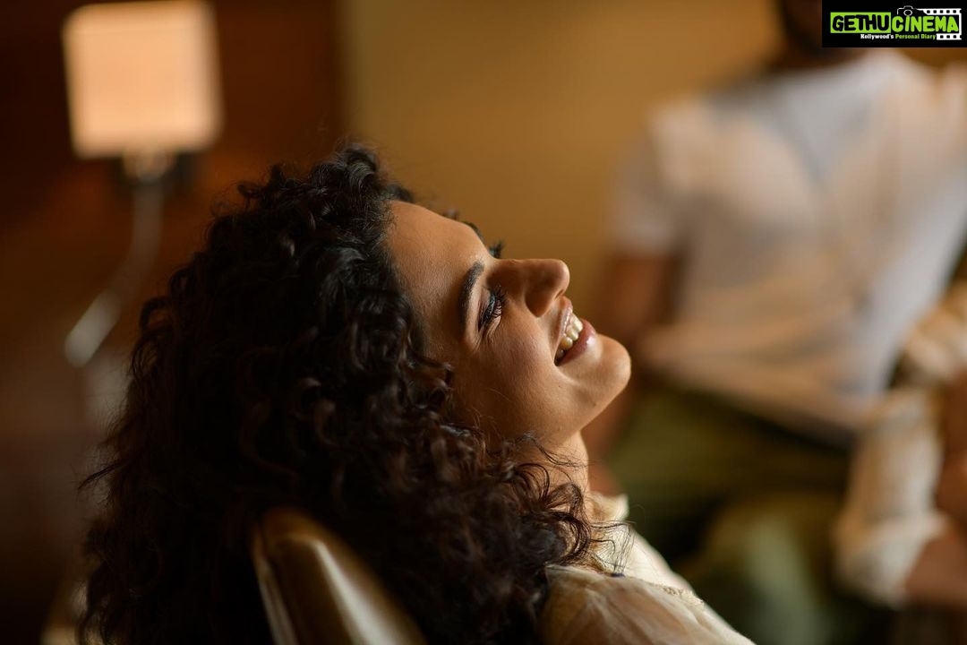 Taapsee Pannu Instagram - We made ‘big’ efforts in our ‘small’ film and it has been getting some mind ‘blasting’ response from you all, making all the hard work worth it! Thank you for loving #GameOver teaser... we are gearing up for a trailer launch soon and finally the day we welcome you to our #GameOver world 14th June 2019 ! I can assure you #YouHaveSeenNothingLikeThis