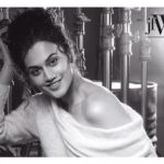 Taapsee Pannu Instagram – Putting the best shoulder forward ! 
#JFWCalendar