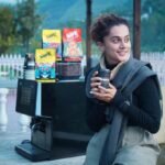 Taapsee Pannu Instagram - The only kind of dope that makes it in my life and brightens my day! My coffee dose for the day on set. With ‘outsiders’ comes this lean mean clean machine on sets as a permanent member of the crew ! @itsdopecoffee #dope #dopecoffee #india #drinkdope #staydope