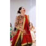 Taapsee Pannu Instagram - Let’s just say “I love to laugh my heart out” is my favourite pose and @khamkhaphotoartist is best at capturing it ! #ShvateKiShaadi