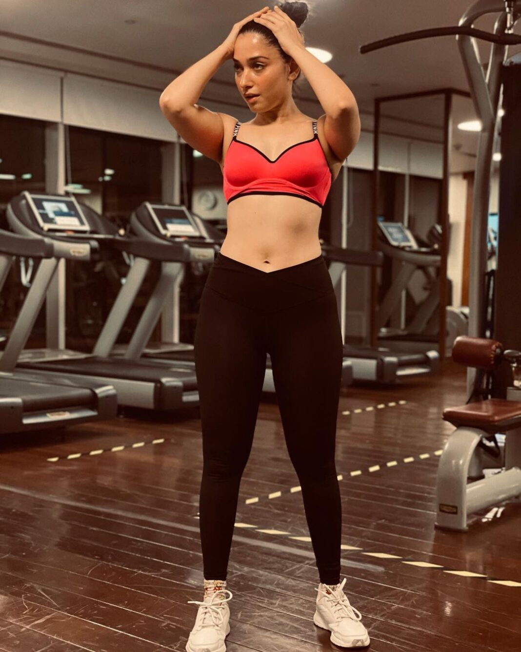 Tamannaah Instagram - The body achieves what the mind believes. #SlowAndSteady #KeepGoing #postworkoutglow