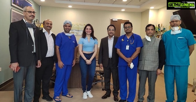 Tamannaah Instagram - Words cannot describe how grateful I am to the doctors, nurses and the staff at @continental_hospitals. I was so sick, weak and scared but the you made sure that I was comfortable and treated in the best possible way. The kindness, sincere caring, and concern made everything better! 🙏🏼😇 Hyderabad