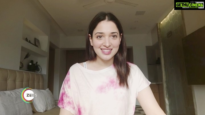 Tamannaah Instagram - Fitness is an integral part of my lifestyle, and with the lockdown, health and immunity has become a priority for me. Watch me today on @zee5 , as I chat with @karanwahi on @daburhoneyofficial Hello Fitness. Iโll be sharing my fitness regime, tips and some hacks which keep me motivated and fit ๐