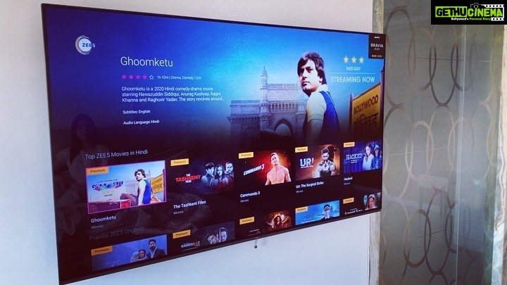 Tamannaah Instagram - ZEE5 is really keeping me glued to my TV I’m hooked on to this bold and sassy show @rejctx.zee5. Another favourite of mine is #Ghoomketu on @zee5premium What a gem of a film and such stellar performances.