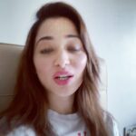 Tamannaah Instagram - During the lockdown there have been times boredom really gets to me, and I’m sure I’m not the only one here 😝😂 But, thankfully MPL has come to my rescue and made a non-gamer like me a complete game lover. And...the best part is, there are more than 40 games to choose from. Isn’t that amazing? You can join me too on @plaympl (www.mpl.live) Come, beat my high score 🤜🏻