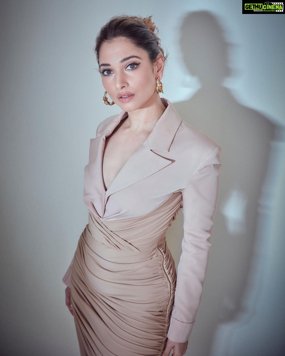 Tamannaah Instagram - Just Mondaying Styled by - @shaleenanathani Outfit - @maeparisofficial @vandafashionagency Earrings- @studio.metallurgy @minerali_store Makeup and hair- @florianhurel ๐ธ @kadamajay #MondayMood #TooGlamToGiveADamn #Nothingordinary