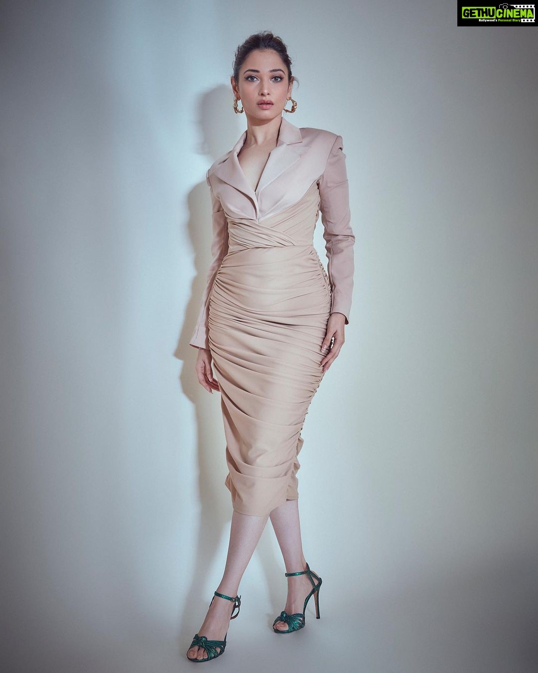Tamannaah Instagram - Just Mondaying Styled by - @shaleenanathani Outfit - @maeparisofficial @vandafashionagency Earrings- @studio.metallurgy @minerali_store Makeup and hair- @florianhurel ๐ธ @kadamajay #MondayMood #TooGlamToGiveADamn #Nothingordinary