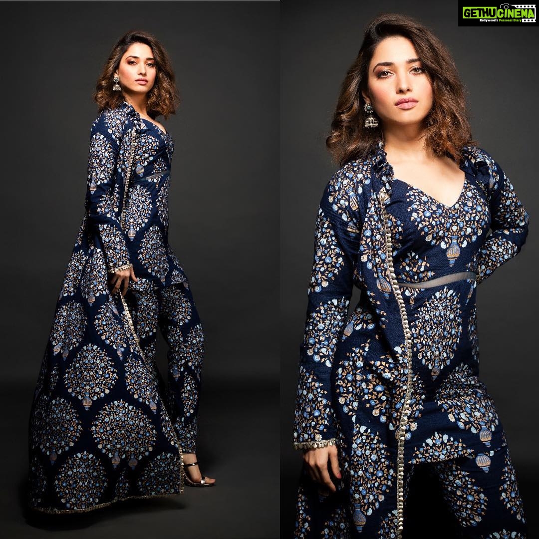 Tamannaah Instagram - Wearing @svacouture Styled by @sanjanabatra Hair and makeup by @pompyhans Photo credits @mohitbhatia91