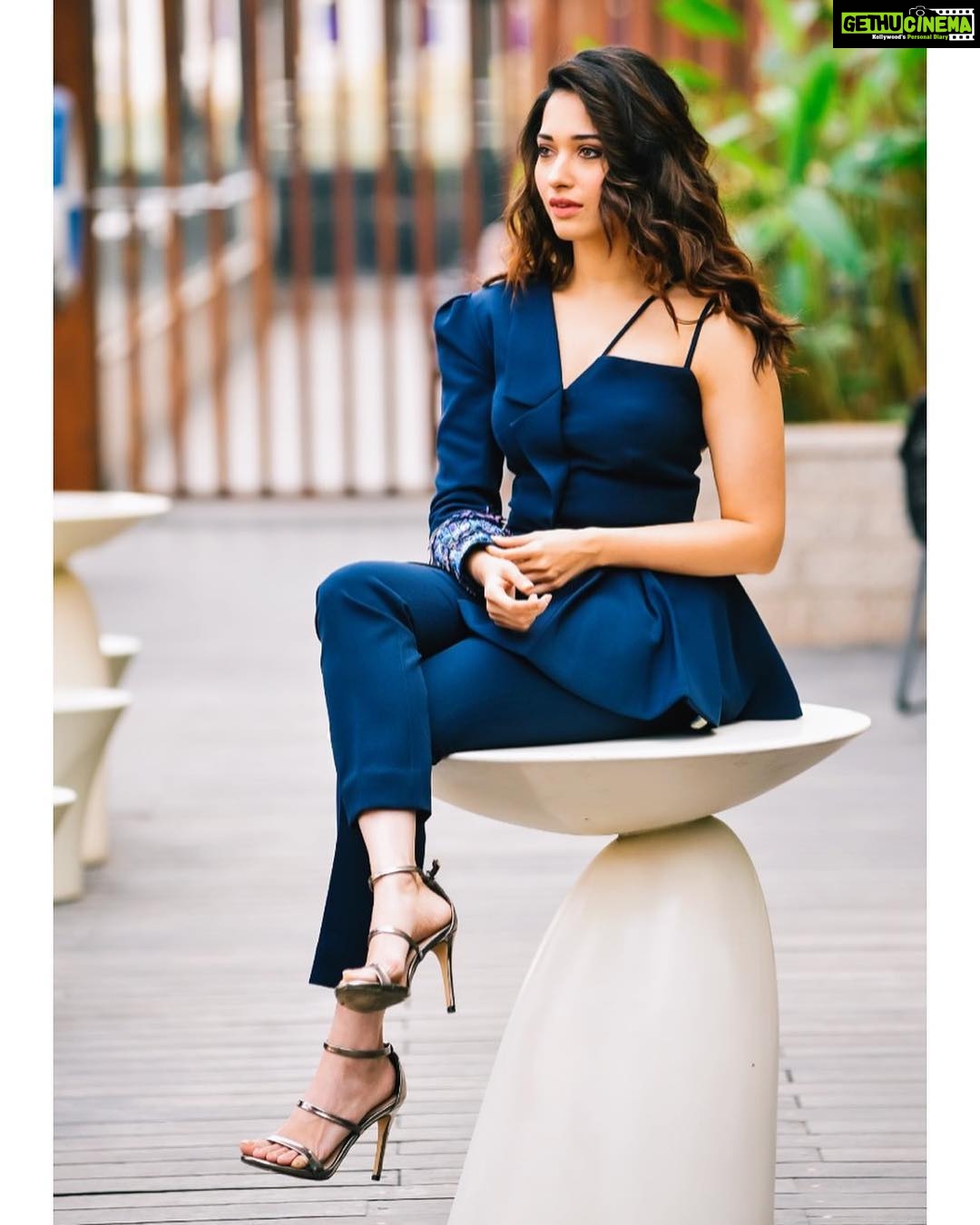 Tamannaah Instagram - Wearing : @tisch.in Heels: @stevemadden Styled by @sanjanabatra Assisted by @akanksha_kapur @shikha_14 Hair @tinamukharjee Makeup @chaks_makeup Photo credit @vivekgnanasekaran_photography