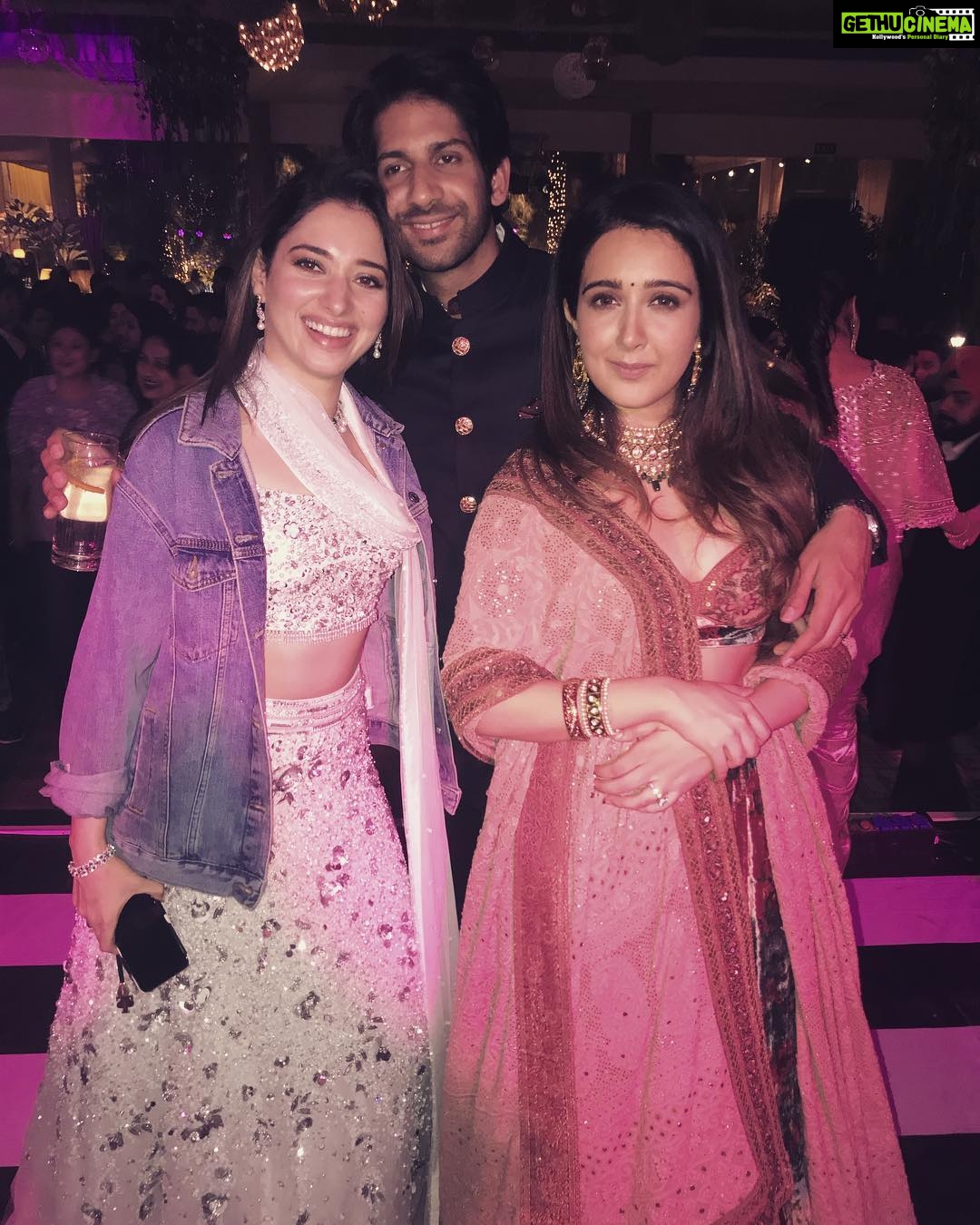 Tamannaah Instagram - Wishing you both all the happiness in the world , love u guys #sanjpickedaberi @sanjanabatra @awral Delhi, India