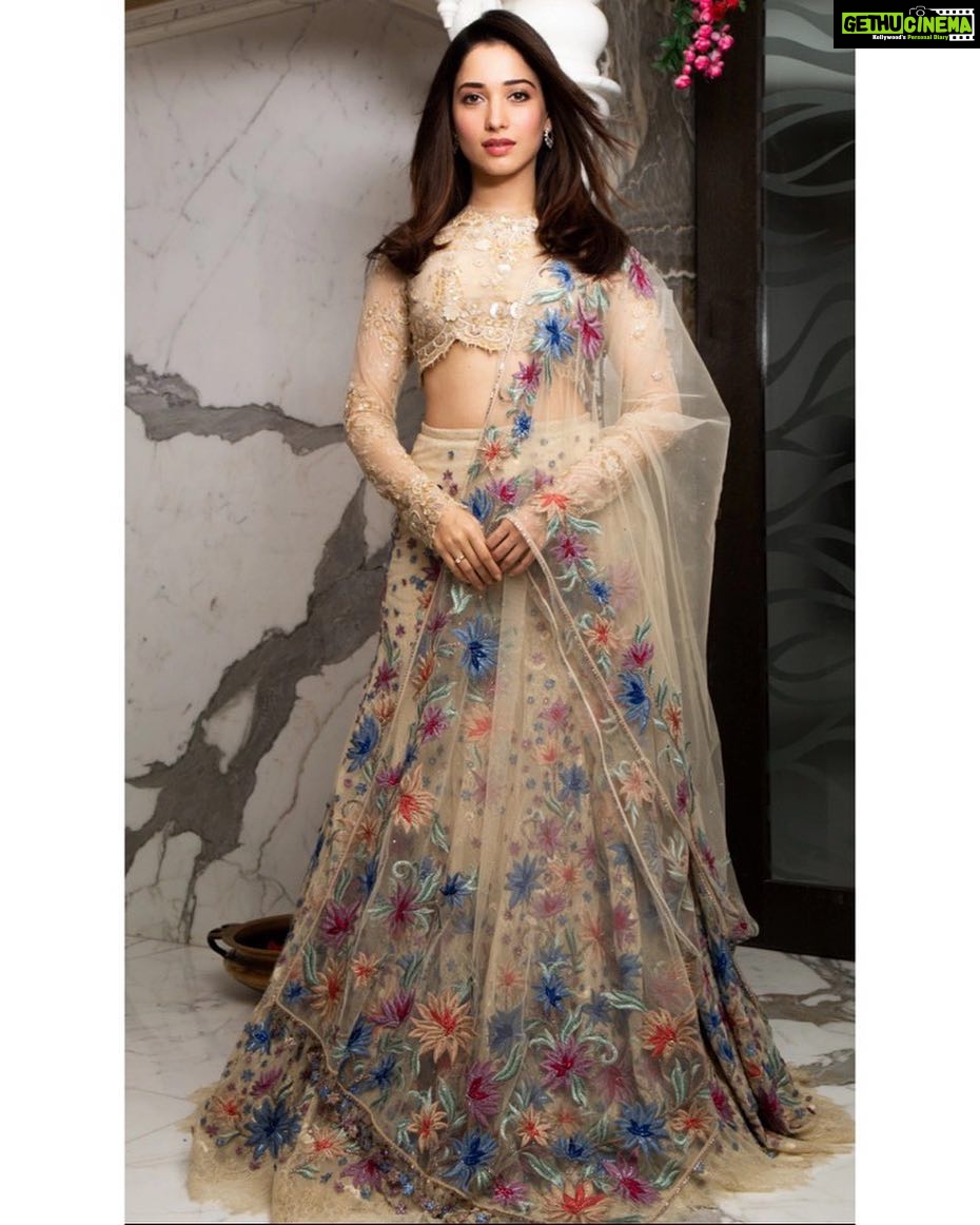 Tamannaah Instagram - Wearing @taruntahiliani Styled by @sanjanabatra Assisted by @akanksha_kapur Makeup @billymanik81 @otb_makeup Hair @aliyashaik28 Photography by @tushar.b.official