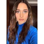 Tamannaah Instagram - You make me wanna take a selfie 🥰🥰🥰Love you both @billymanik81 @themadhurinakhale Goa