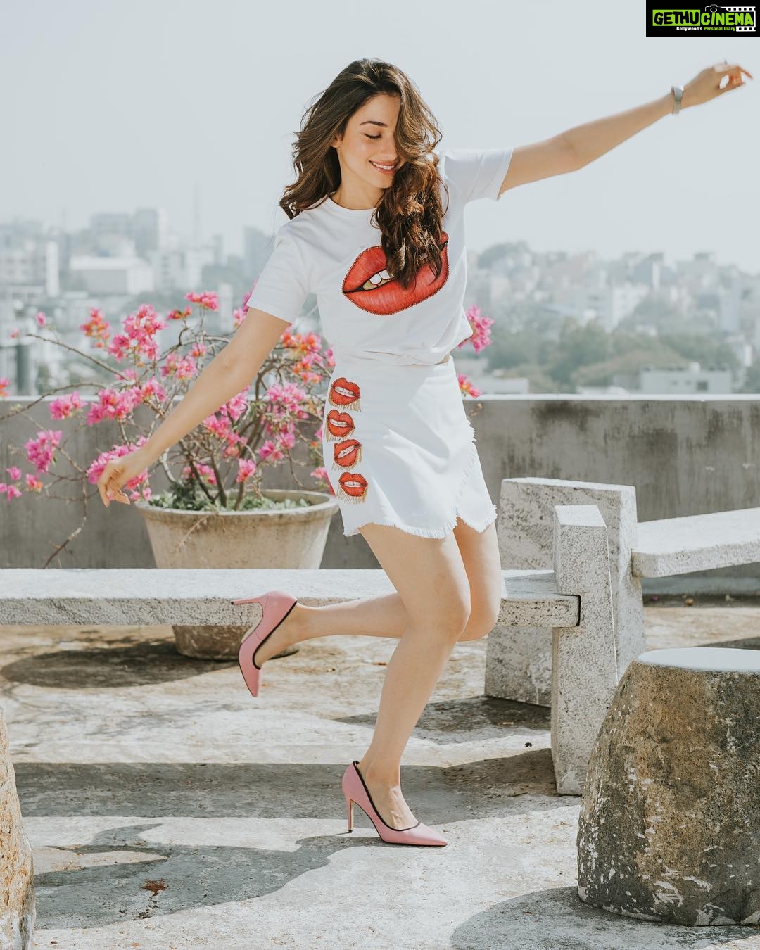 Tamannaah Instagram - A strong woman looks a challenge in the eye and gives it a wink 😉 - Gina Carey. #no1yaariwithrana #nextentipromotions @nextentithefilm Outfit : @roseroomcouture Shoes : @charleskeithofficial Styled by @sanjanabatra Hair @tinamukharjee Makeup @billymanik81 @otb_makeup Photo credit @eshaangirri Hyderabad