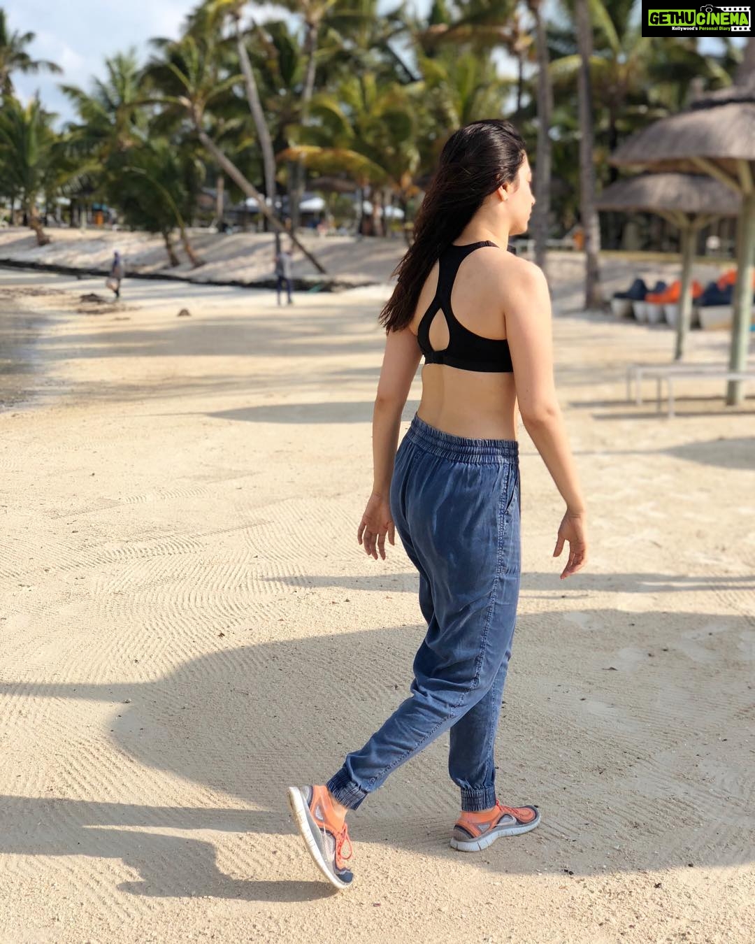 Tamannaah Instagram - #beachlife🌊 🏃🏼♀️ 📸 @pritilohia.2008 Poste De Flacq, Flacq, Mauritius