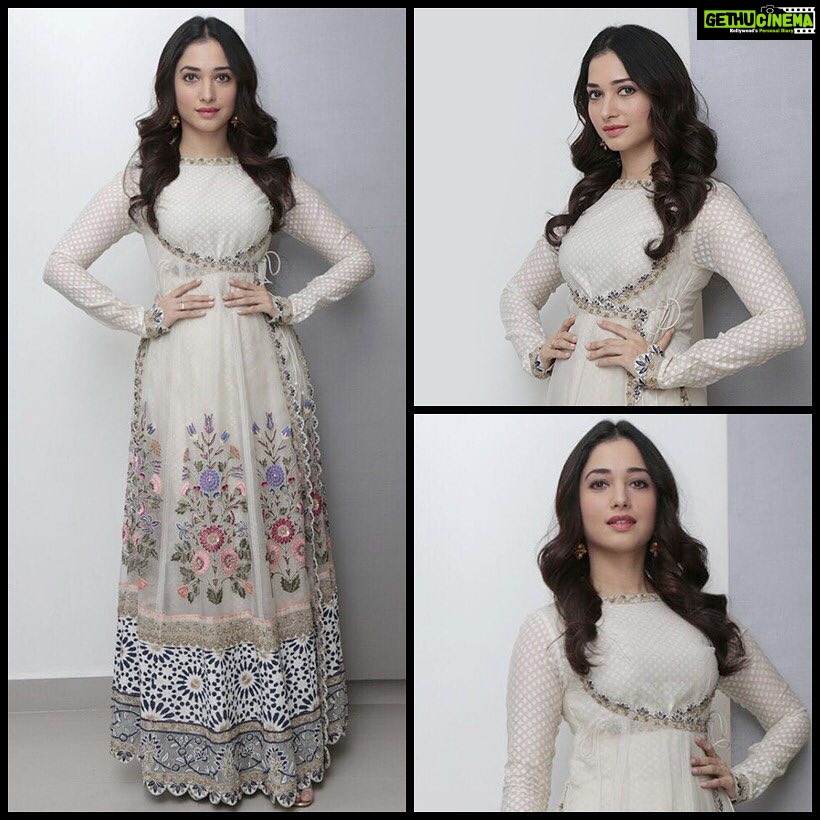 Tamannaah Instagram - Throwback to this beautiful outfit! Loved how elegant it was. Makeup: @makeupbyaparnah Stylist: @kareenparwani Outfit : @rahulmishra_7 Hair: @tinamukharjee