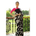 Tamannaah Instagram - Loving this summer traditional sari 💖 Sari @houseofmasaba Earrings @azotiique Styled by @sanjanabatra Hair by @tinamukharjee, Makeup by @makeupbyaparnah
