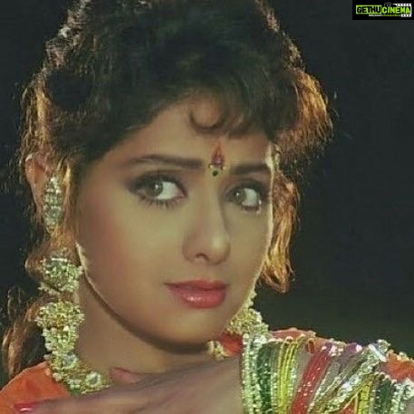 Tamannaah Instagram - There's nothing more heartbreaking than losing someone you look up to tremendously. Sridevi was the magic that made us believe in the beauty of cinema. Still can't believe she's no more. Darkest day for cinema. RIP #Sridevi