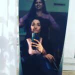 Tamannaah Instagram - Post pack up pampering @aliyashaik28 giving me a mast champi 💆#queenonceagain #france
