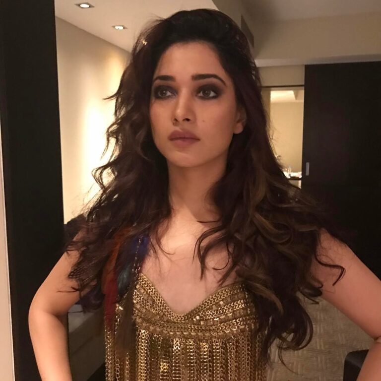 Tamannaah Instagram - Thrilled to share this behind the scenes picture when my wonderful team did a trial to nail the look to perfection #passionatepeople #nofilterneeded thank you @florianhurelmakeupandhair for perfect hairstyle to add the right zing I needed for #swingzara #jailavakusa and @nishkalulla who always gets it right with the perfect touch of glamour and @aparnah_mitter I just loved the smokey eyes in this look #cantdoitwithoutthem .