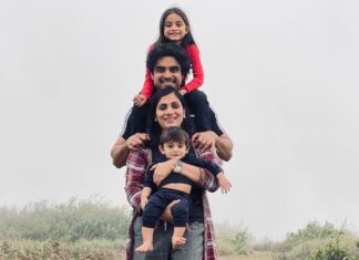 Tovino Thomas Instagram - ഇമ്മിണി ബല്യ ഒന്ന് !! Celebrating 7 years of togetherness 😊 When all the dust is settled and the chaos breaks down, this is where I run back to. Grateful forever for my Lidiya and my 2 amazing gems. ❤️ . . #7years #togetherness #anniversary #one #family #home #happiness #forever #grateful #complete #love 📸: @harikrishnan4u