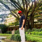 Tovino Thomas Instagram – ❤️🖤🤍

📸 @harikrishnan4u The Oberoi, Bengaluru