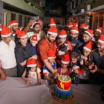 Tovino Thomas Instagram - Christmas celebrations at Vaashi Movie’s location 🎅🏼