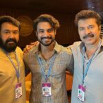 Tovino Thomas Instagram - A million dollar moment! 🤩 With the real superheroes of Malayalam Cinema Mammukka and Lalettan . @mammootty @mohanlal I'm going to frame this and keep it in my living room forever ! 🤩😍 #dreamcometrue #bigMs #mohanlal #mammootty 📸 @rameshpisharody