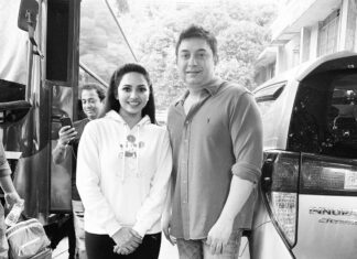 Vidhya Instagram - With MGR Arvind Swami Sir for Thalaivi. Sharing screen space with him was a dream come true because he was my first crush during my school days🙈🙈Grateful to my Director Vijay Sir for #thalaivi 🙏😍 : : : : #arvindswami #kanganaranaut #aravindswamy #mgr #alvijay