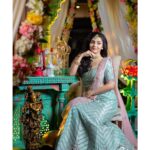 Vidhya Instagram - 🧚✨ Makeup: @vijiknr @vijiknr82 💛🤗 Hair: @gopinathyashica Photography: @oncemore.photography Costume: @savinidii_official Jewellery: @bronzerbridaljewellery