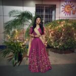 Vidhya Instagram - @suntv today 😊 with @mee_ra_krishna ❤️😘🤗 Thank you @sruthimenon6868 @thedressshopchennai @satkritkrishna for the lovely outfit ❤️ MUA: @siksha_chamling_rai ❤️ @ziquesalonspa