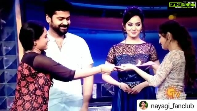 Vidhya Instagram - Thank you @nayagi_fanclub for the beautiful edit ππ¬π #suntv #savalesamali #Repost @nayagi_fanclub β’ β’ β’ β’ β’ Super cute Anandhi πππππππππ€π€π€π€π€π€ #nayagi #anandhi #vidyapradeep #suntv #vikatantv #tamilserial #actress #Naayagi #love #chennai#kollywood #savalesamali