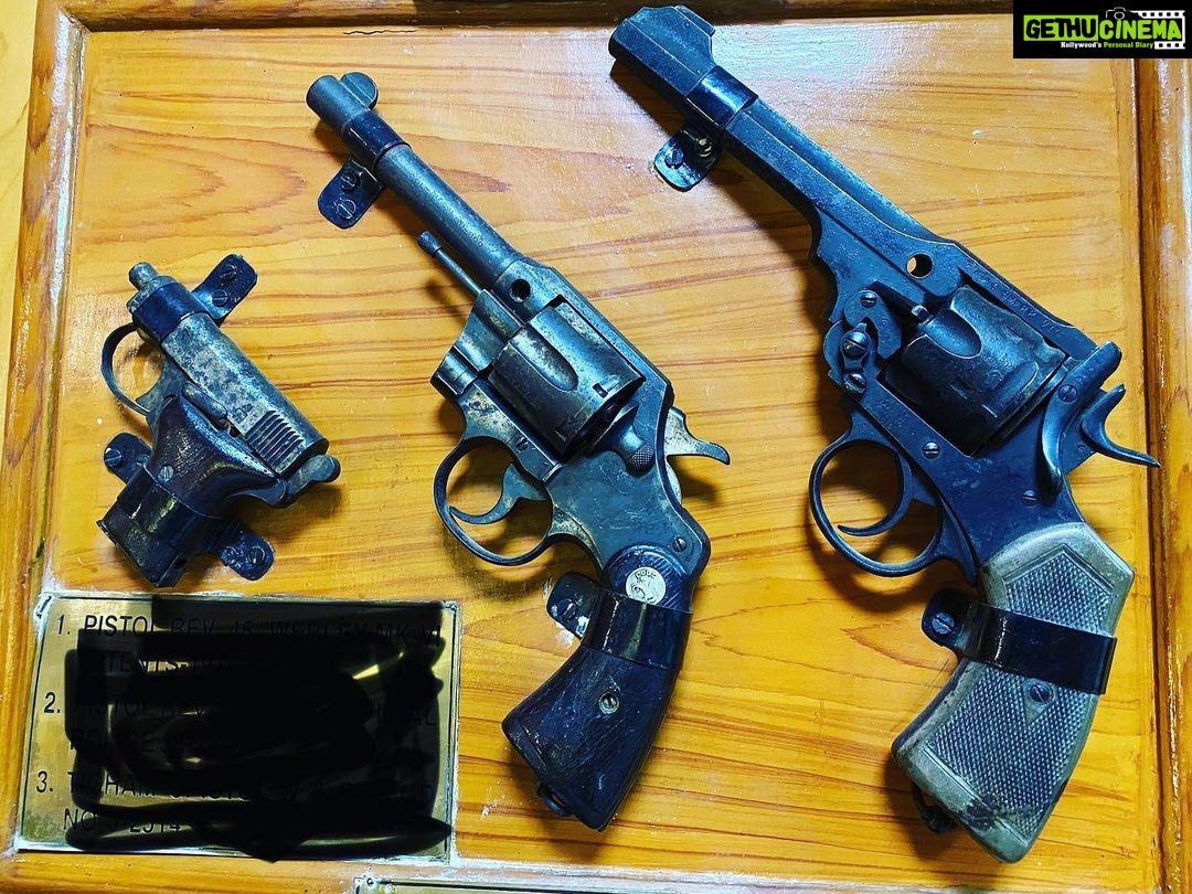 Vidyut Jammwal Instagram - Really !!You know about guns.. NAME THEM