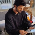 Vidyut Jammwal Instagram – JAMMWALIONS THIS IS FOR YOU.
Thankyou DC Fandome for this Mystery box and the DC Fandome The Souled Store box… 
Watch the DC Fandome event at www.dcfandome.com … #DCFanDome @dccomics @dcasia.official