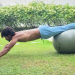 Vidyut Jammwal Instagram – The secret formula “Of How I do it !?! “

#Kalaripayattu #ITrainLikeVidyutJammwal #ActionDecoded #MartialArts

@andy_long_nguyen
Watch #Sanak, streaming only on @disneyplushotstar #DisneyPlusHotstarMultiplex