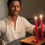 Vidyut Jammwal Instagram - #AbYehKarkeDekho #ITrainLikeVidyutJammwal #CountryBoy.